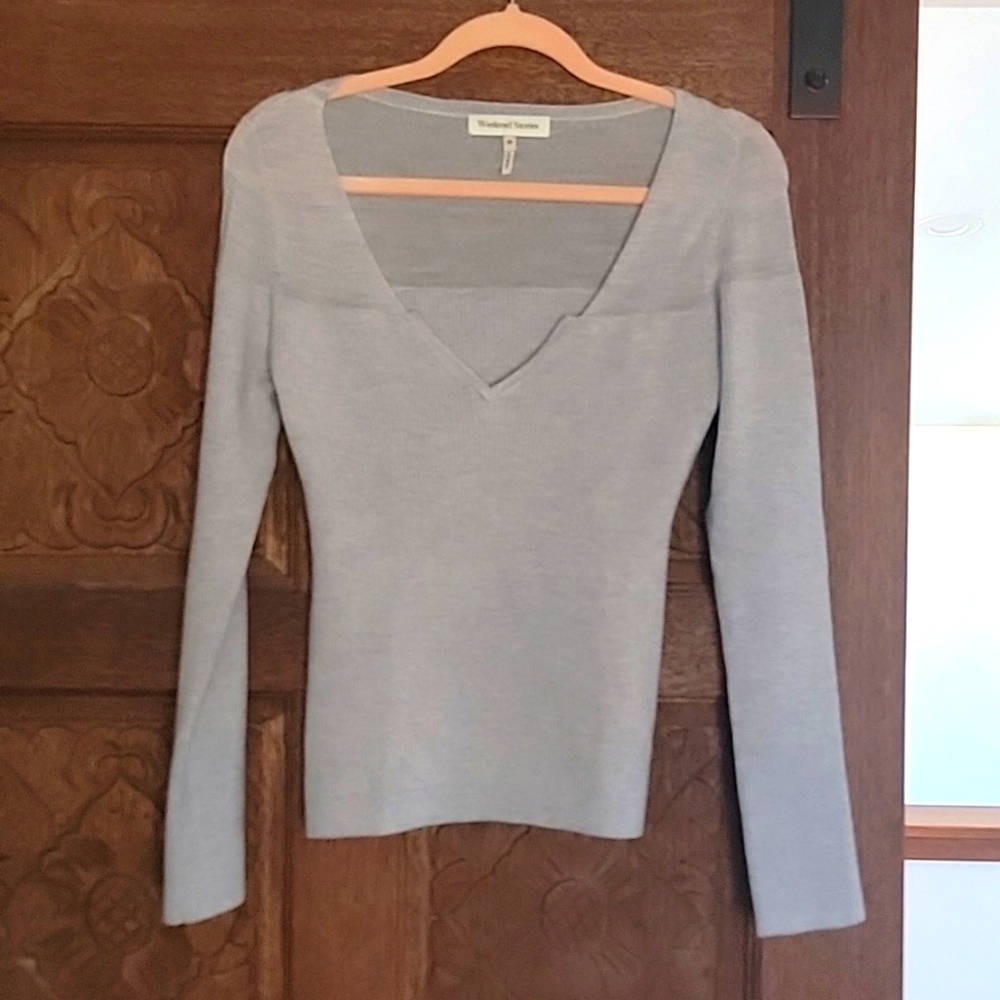 Weekend stories grey sweater. Wool and silk. Never worn, NEW condition.  Size M